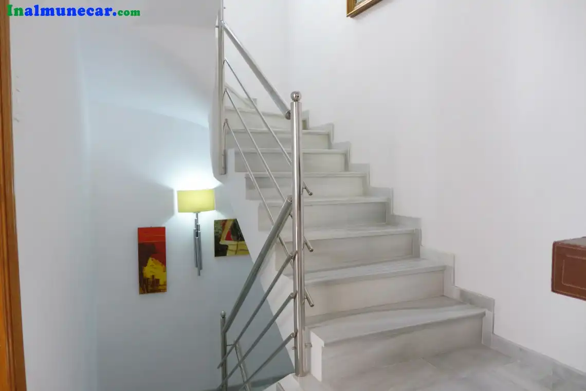 Casa adosada en venta en Almuñécar con Aire acondicionado, Terraza y Piscina