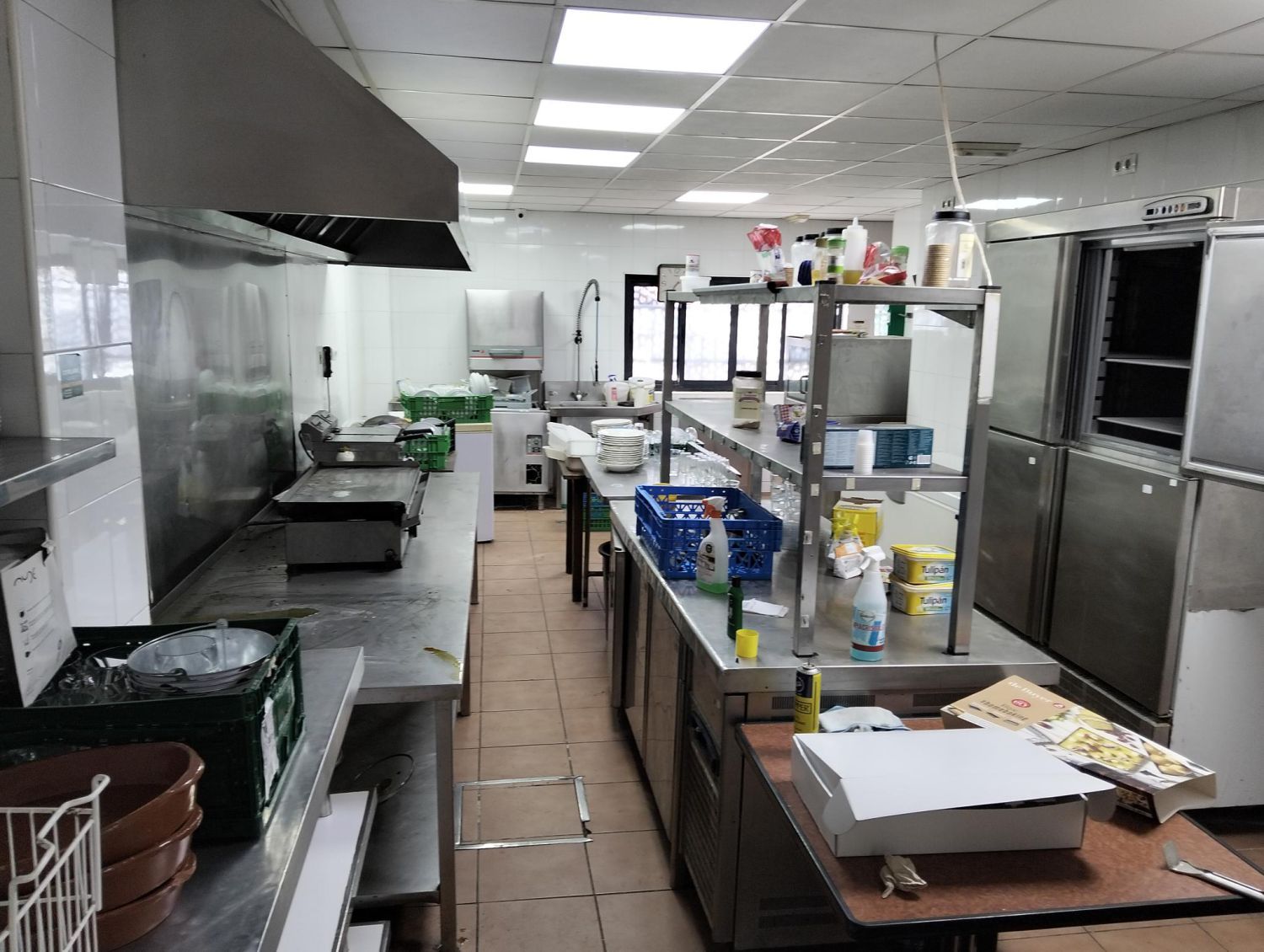 Kitchen of Premises for sale in Alcalá de Guadaira  with Air Conditioner