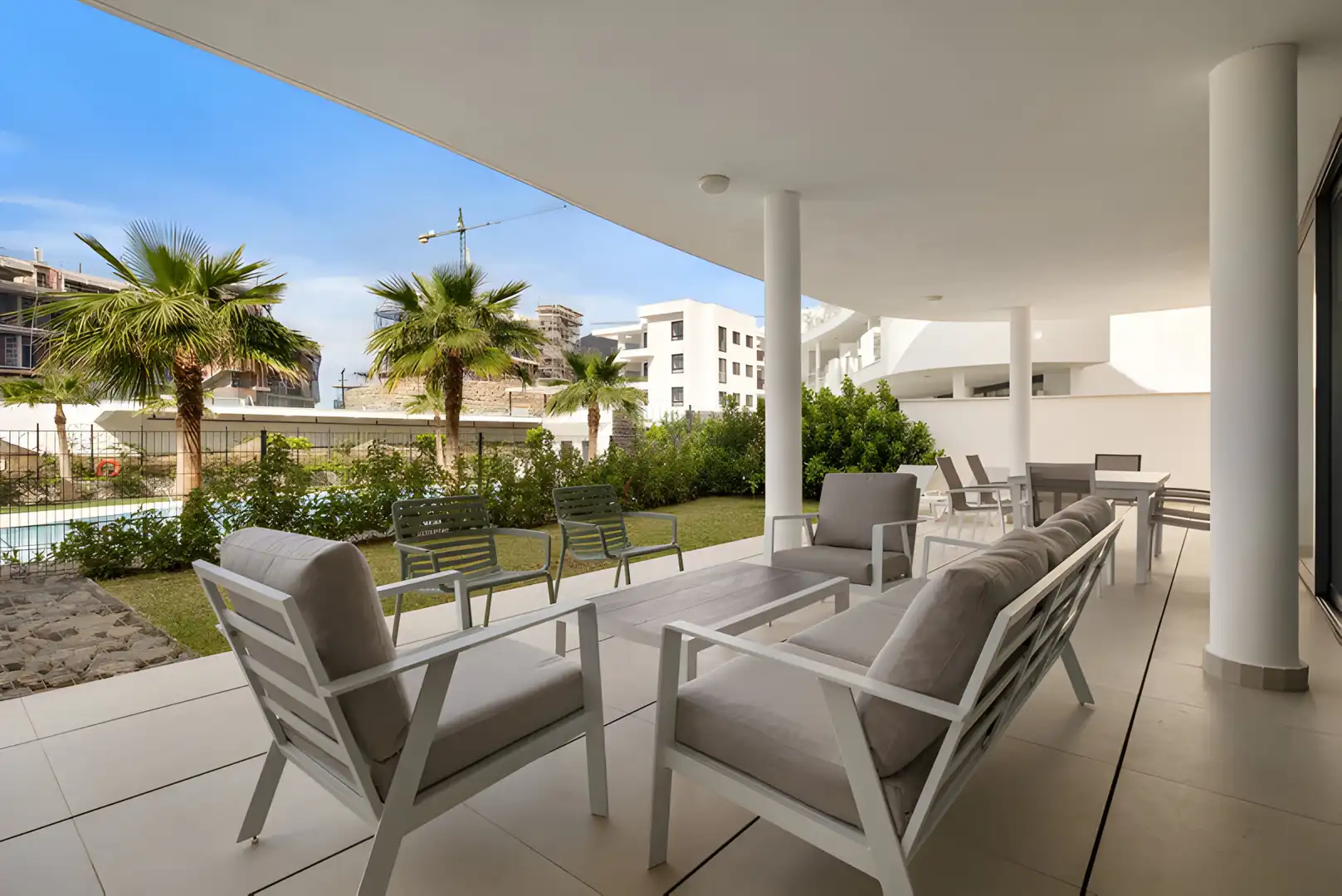 Terrassa de Planta baixa en venda en Fuengirola amb Aire condicionat, Calefacció i Jardí privat