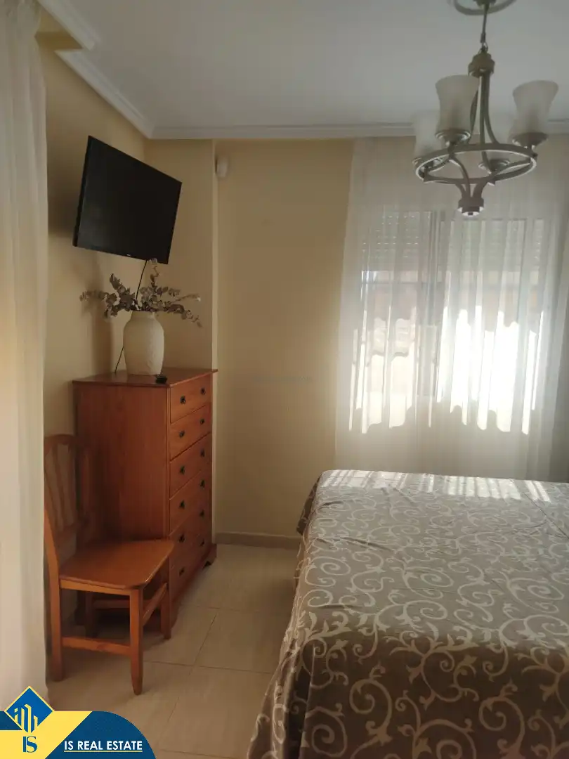 Habitación de Casa o chalet de alquiler en Rojales con Calefacción, Terraza y Amueblado