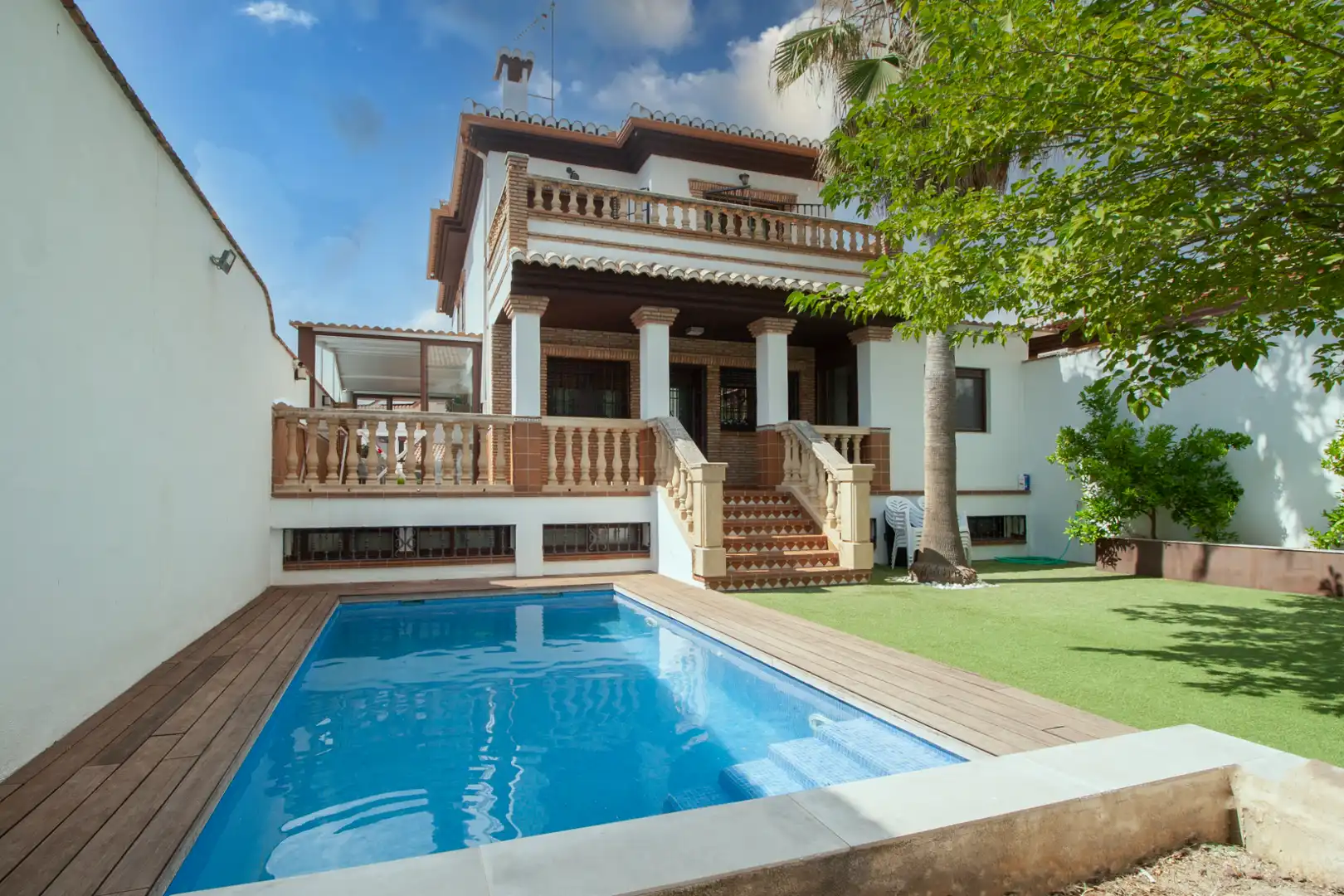 Piscina de Casa o chalet en venta en Gójar con Aire acondicionado, Calefacción y Jardín privado