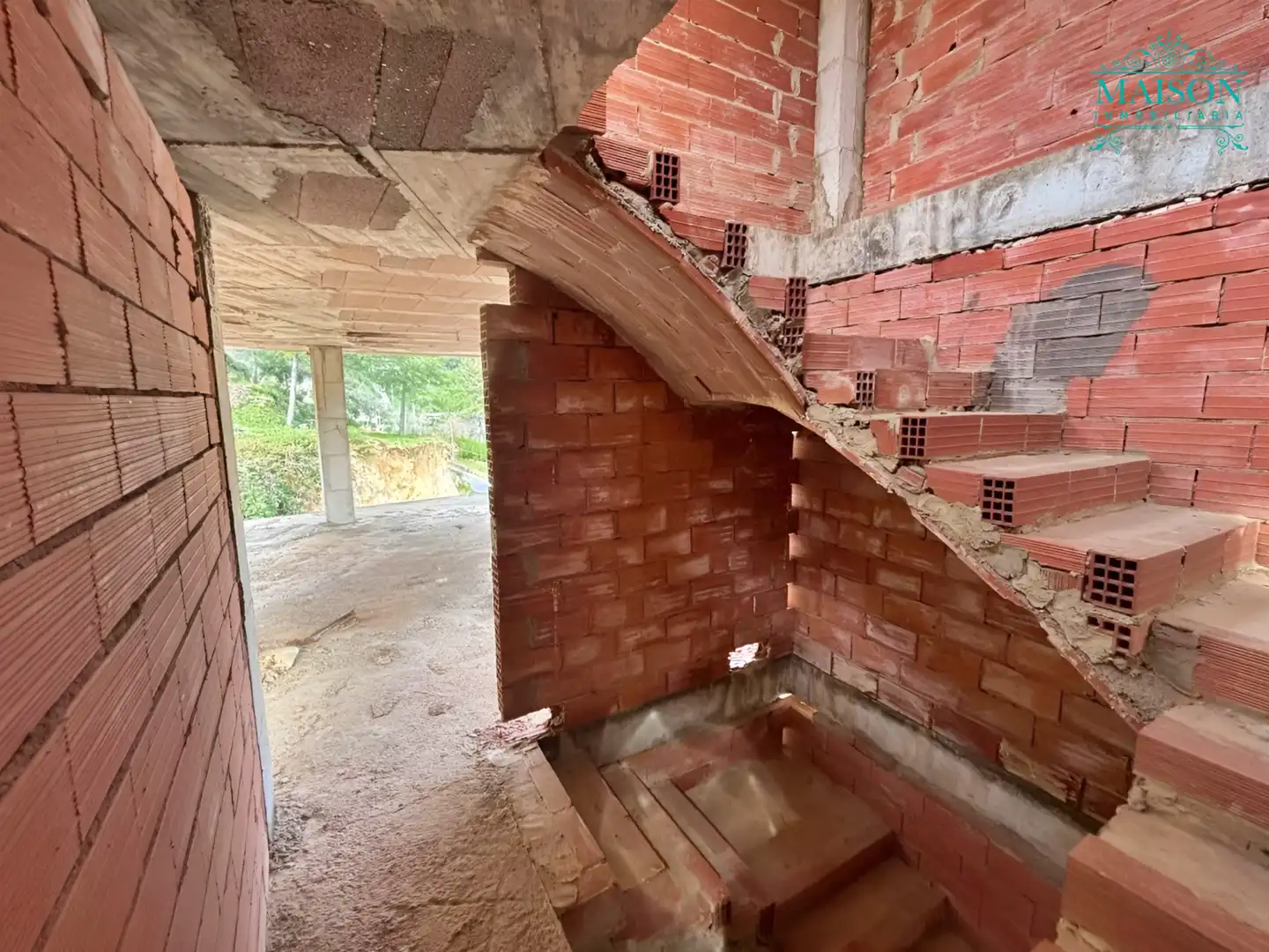 Casa adosada en venda en Eslida