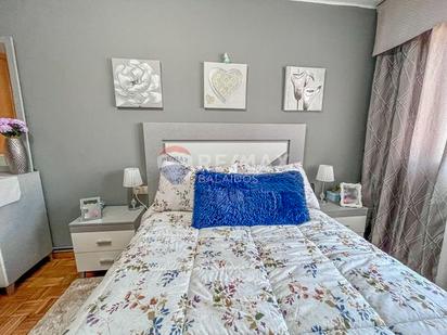 Bedroom of Flat for sale in Vigo   with Heating, Parquet flooring and Terrace
