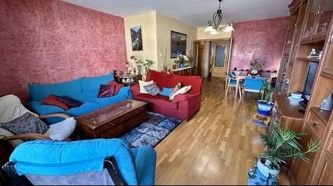 Sala d'estar de Pis en venda en Plasencia amb Calefacció, Traster i Balcó