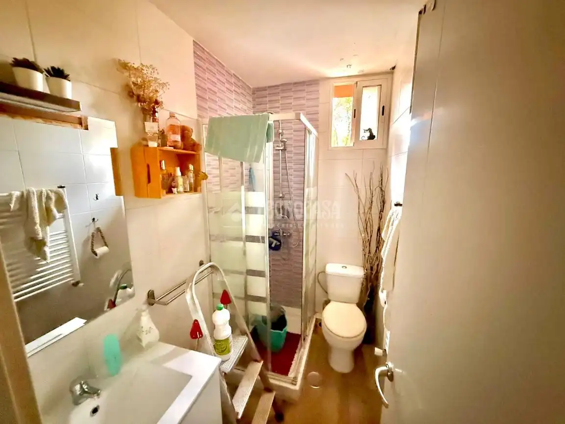 Baño de Piso en venta en Madrid con Calefacción y Terraza