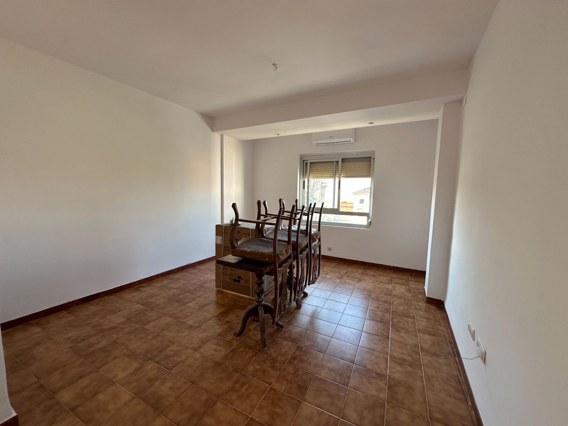 Dining room of Flat for sale in Úbeda  with Air Conditioner and Balcony