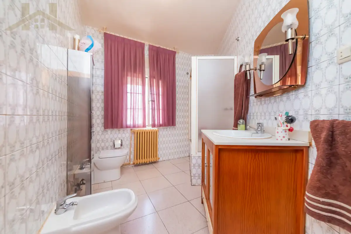 Baño de Piso en venta en Ciempozuelos con Aire acondicionado, Terraza y Balcón