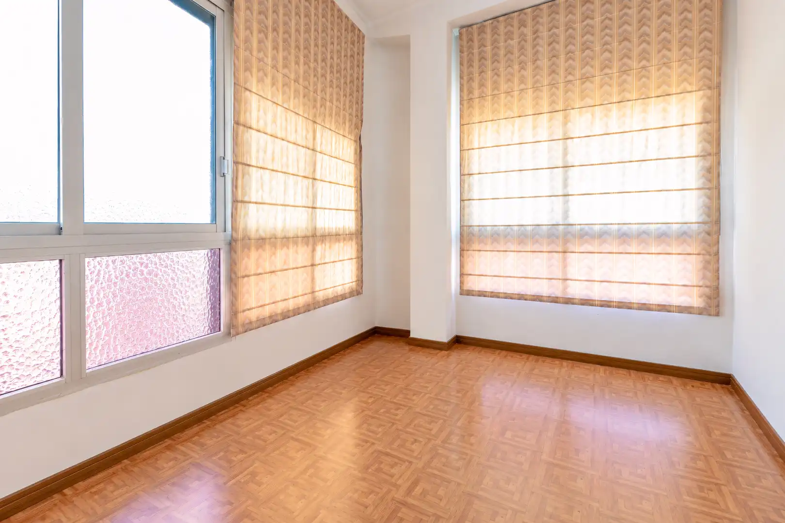 Flat with terrace for sale in Extramurs, imagen 15