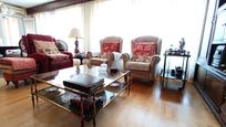 Sala d'estar de Pis en venda en Badalona amb Aire condicionat, Calefacció i Terrassa