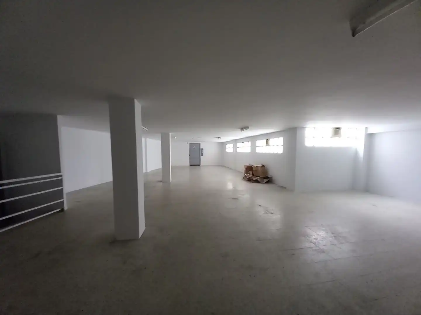 Local comercial en alquiler en Rúa de Galicia, imagen 2
