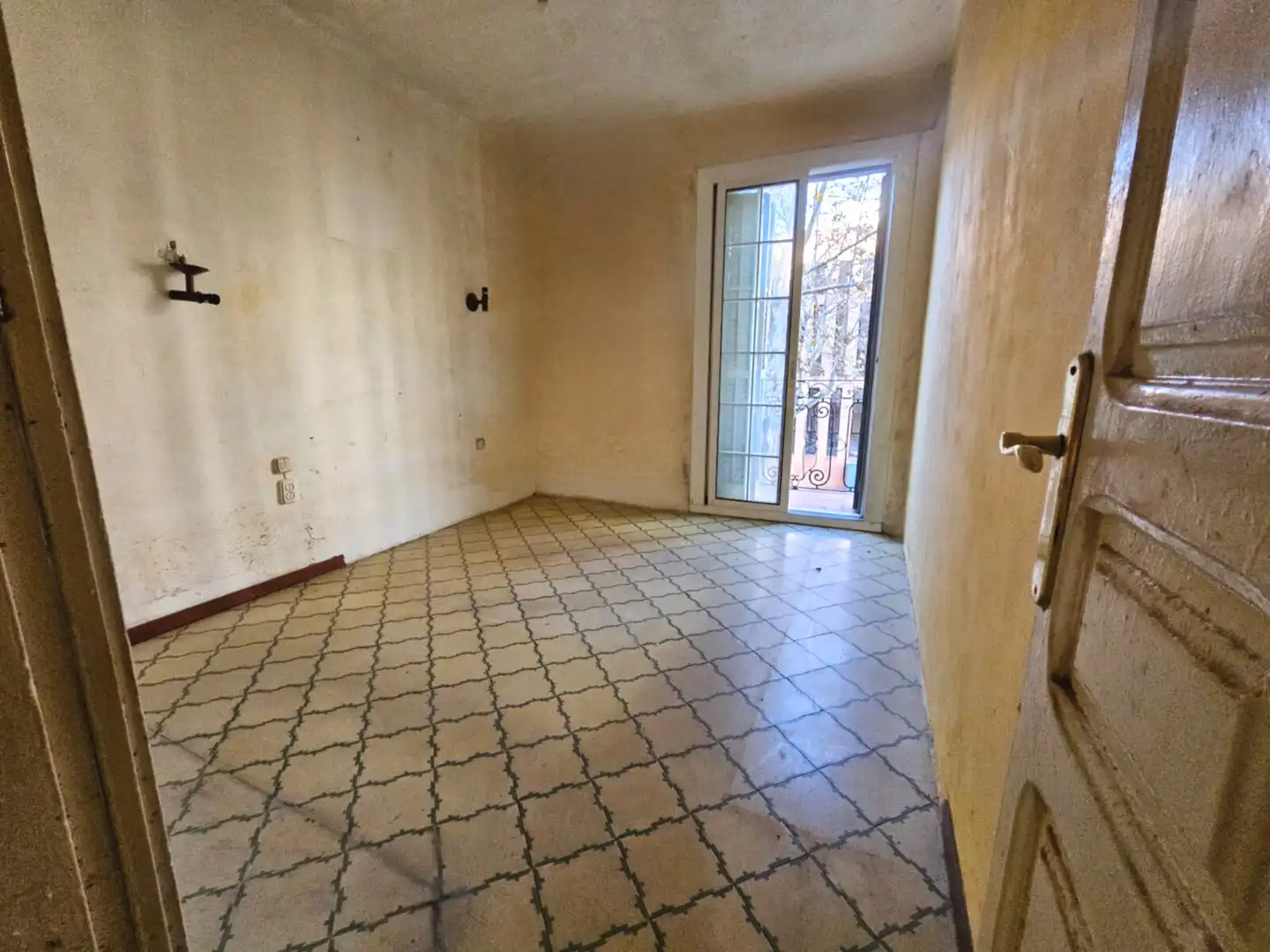 Piso con terraza en venta en Carrer de la Diputació, imagen 4