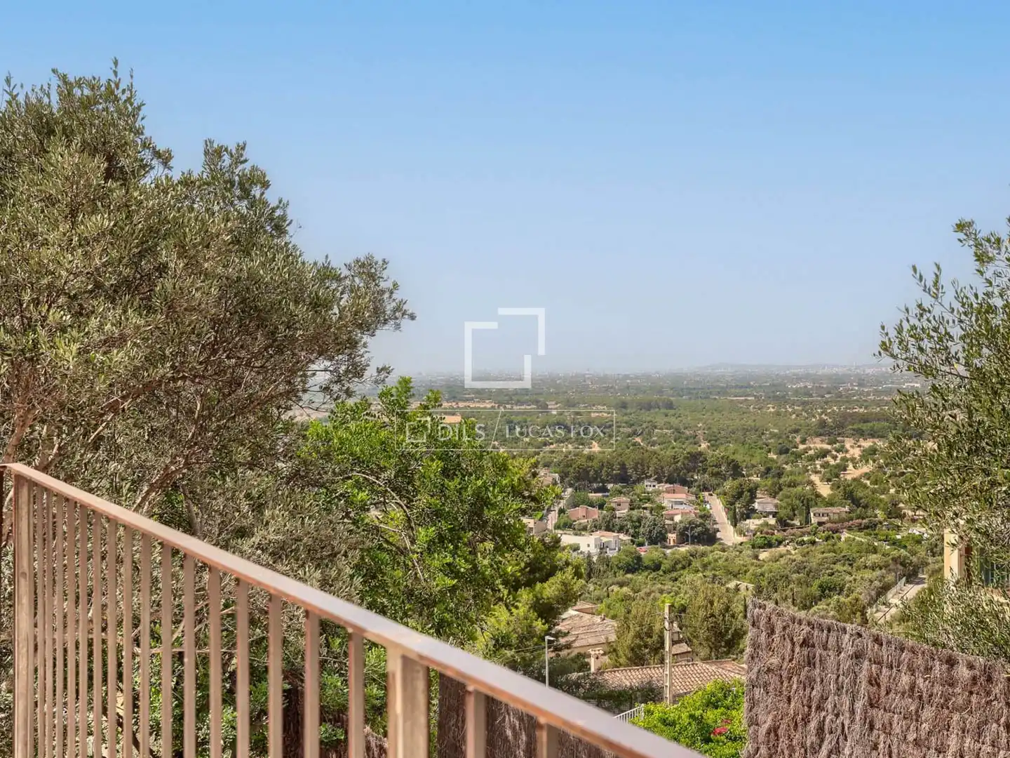 Vista exterior de Casa o xalet en venda en Bunyola amb Aire condicionat, Calefacció i Jardí privat