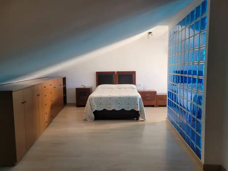 Maisonette zum Verkauf in Calle Enrique de Egas, 12, Suárez