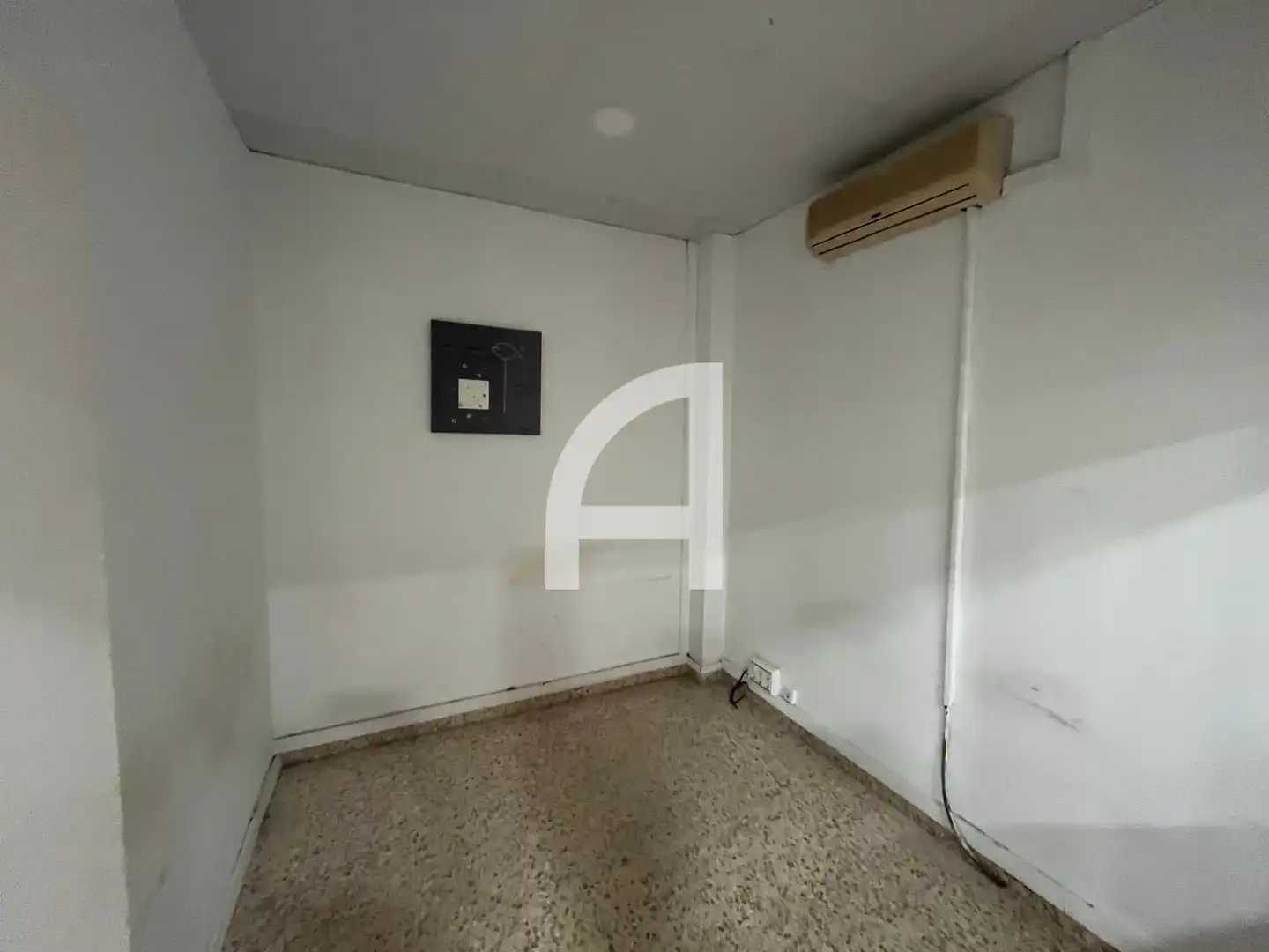 Commercial properties for rent in Nord-oest
