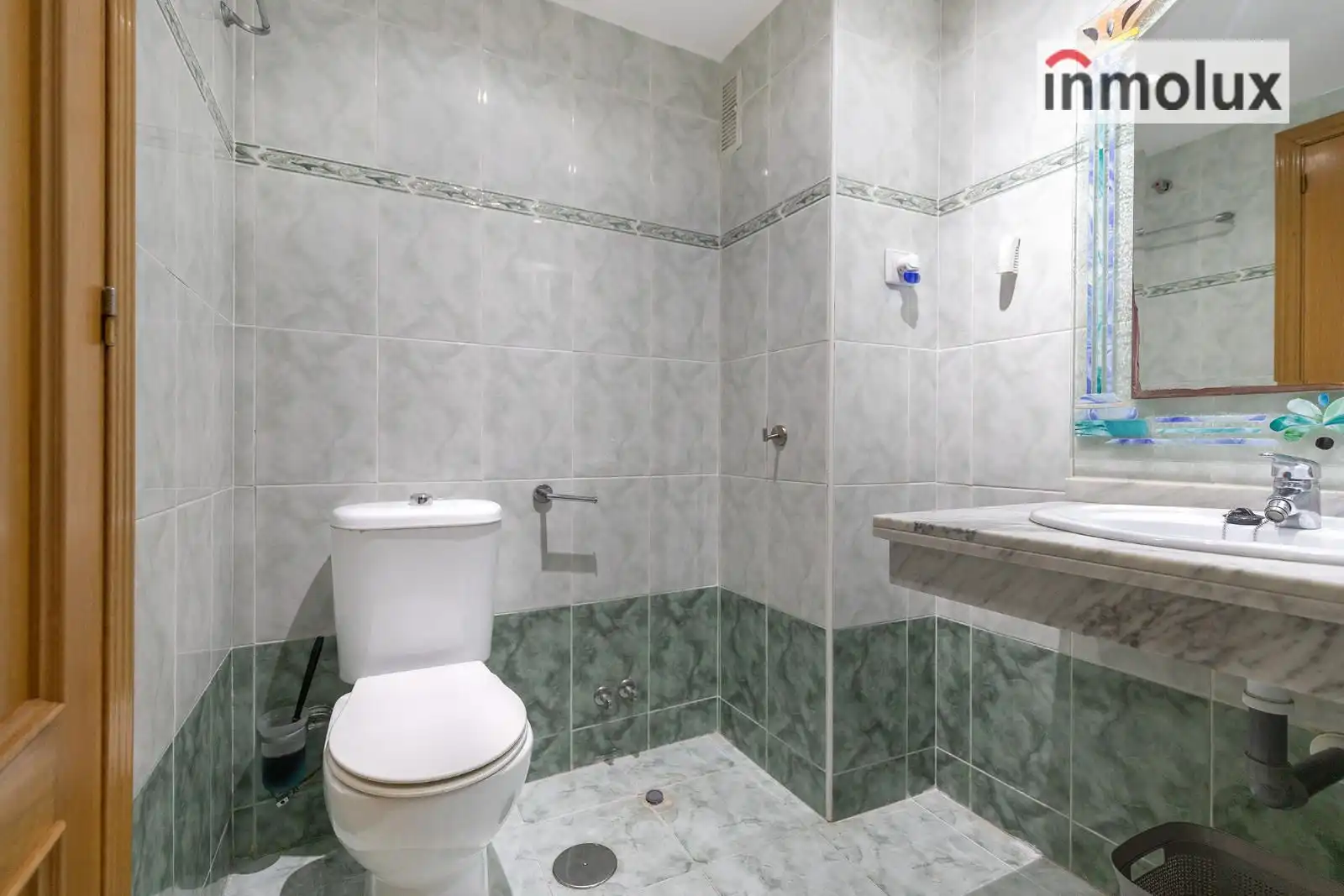 Bathroom of Flat for sale in Alicante / Alacant  with Air Conditioner, Heating and Terrace