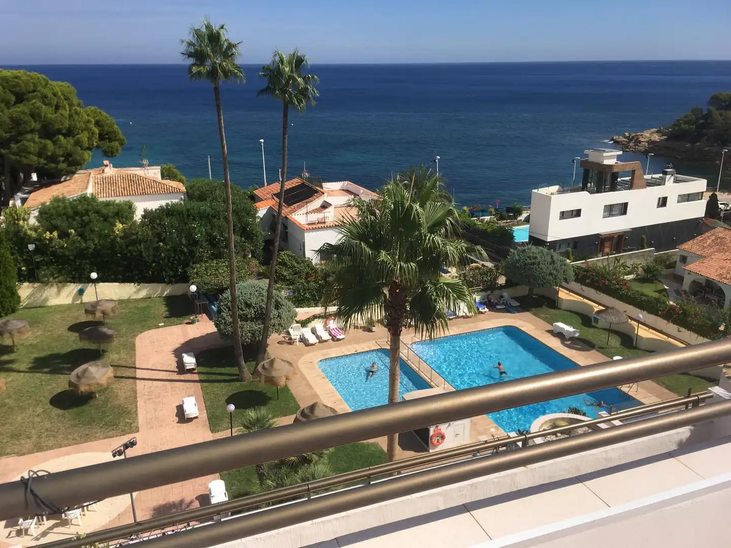 Swimming pool of Apartments for sale in Calpe / Calp  with Air Conditioner, Heating and Private garden