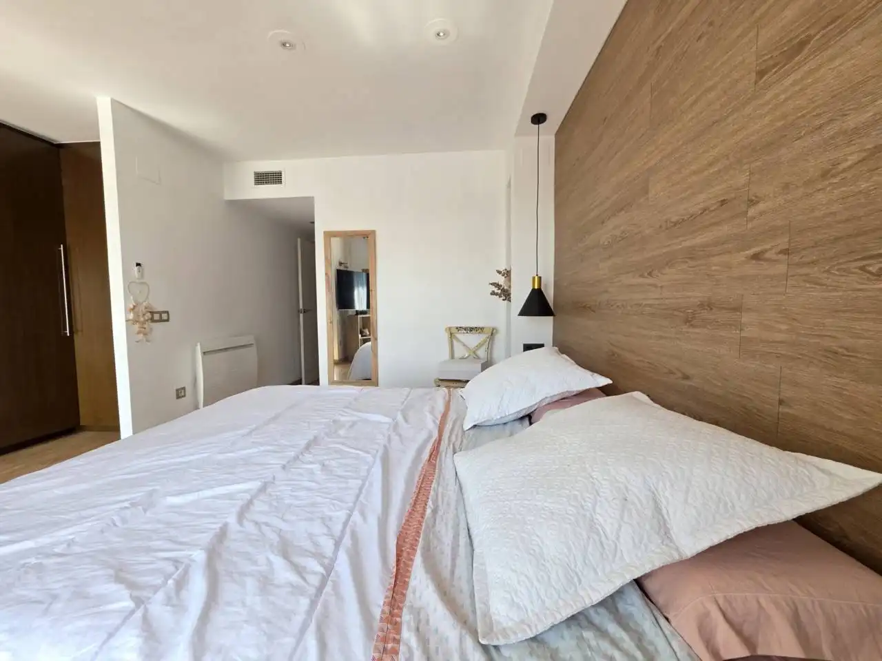Habitación de Ático en venta en Mataró con Aire acondicionado, Calefacción y Terraza