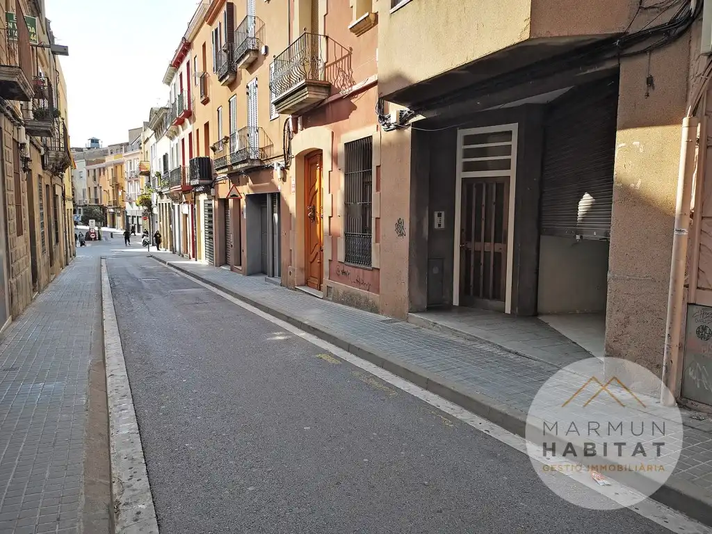 Local comercial en venda a Centre, imagen 2
