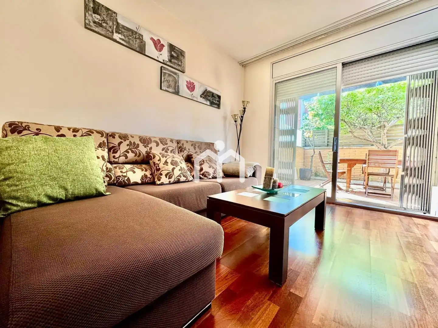 Sala de estar de Piso en venta en Montgat con Aire acondicionado, Calefacción y Parquet