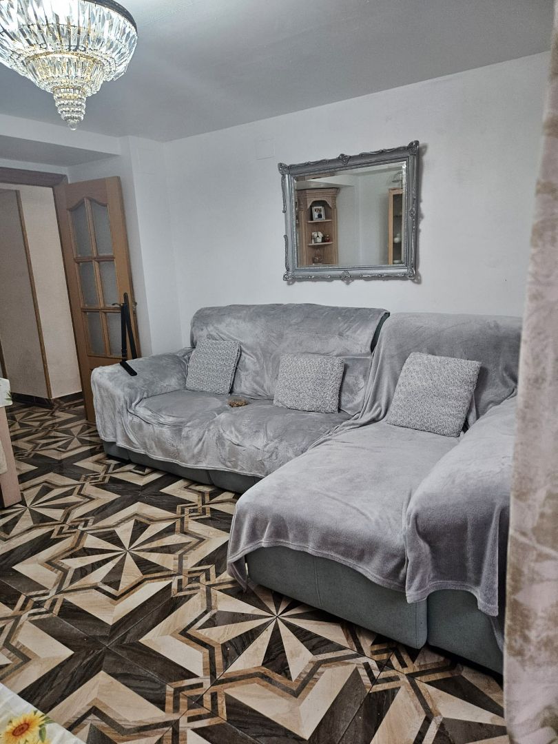 Living room of Flat for sale in Alicante / Alacant  with Furnished