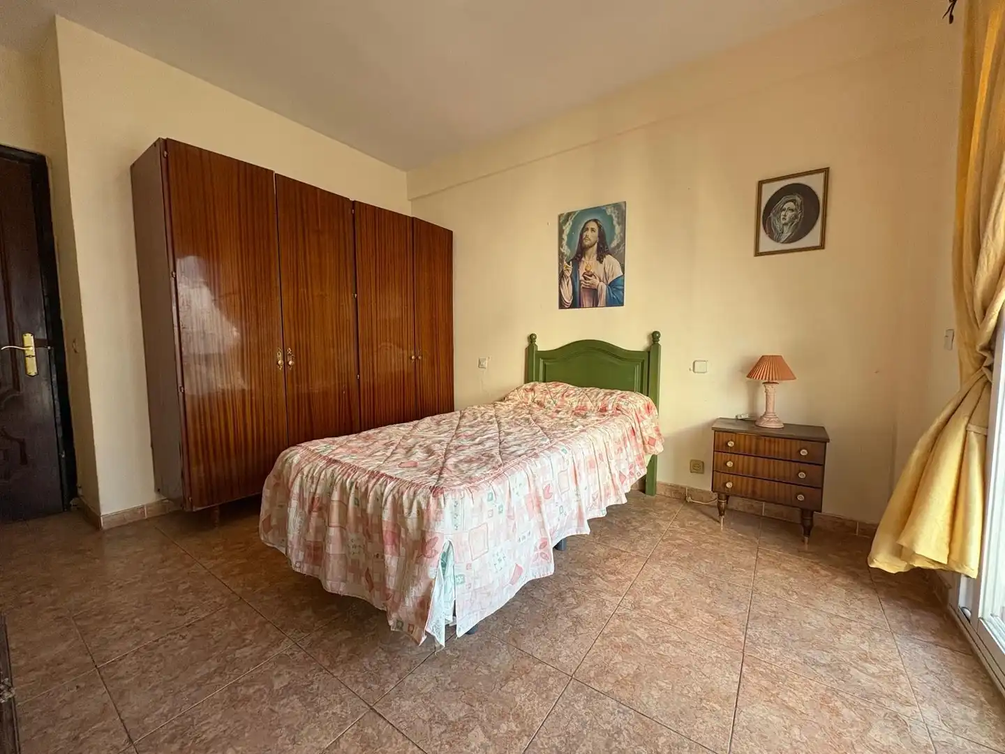 Dormitori de Pis en venda en Marbella amb Terrassa