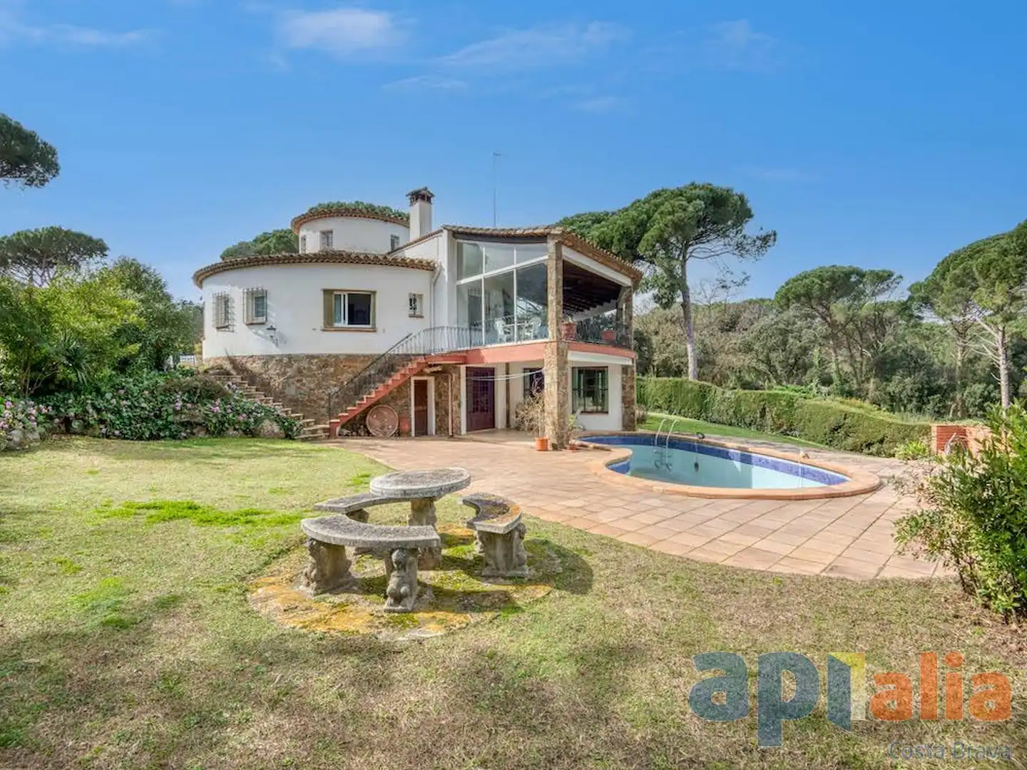 Chalet con terraza en venta en Carrer de la Mare de Deu de Montserrat, imagen 2
