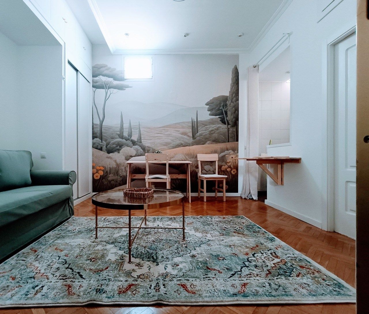 Living room of Study to rent in  Madrid Capital  with Parquet flooring and Furnished