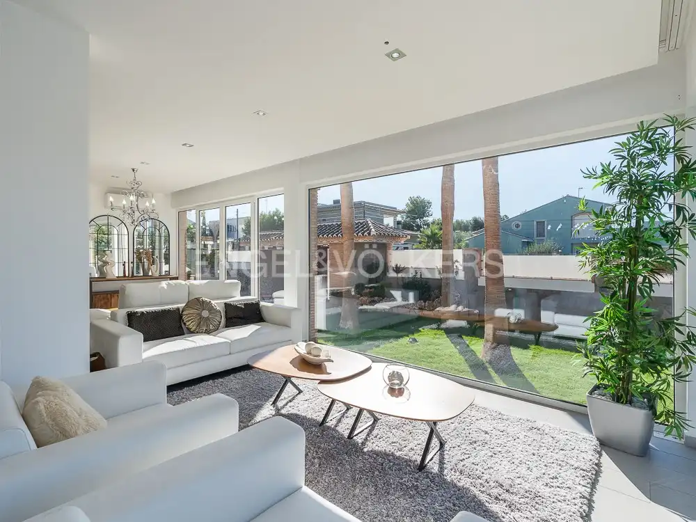 Living room of Houses for rent in Bétera  with Air Conditioner, Heating and Private garden