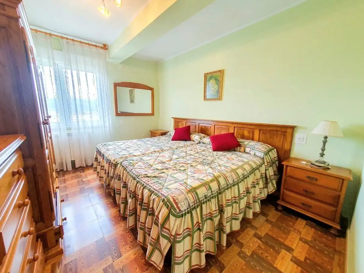 Schlafzimmer von Wohnung zum Verkauf in Grado mit Heizung, Abstellraum und Möbliert
