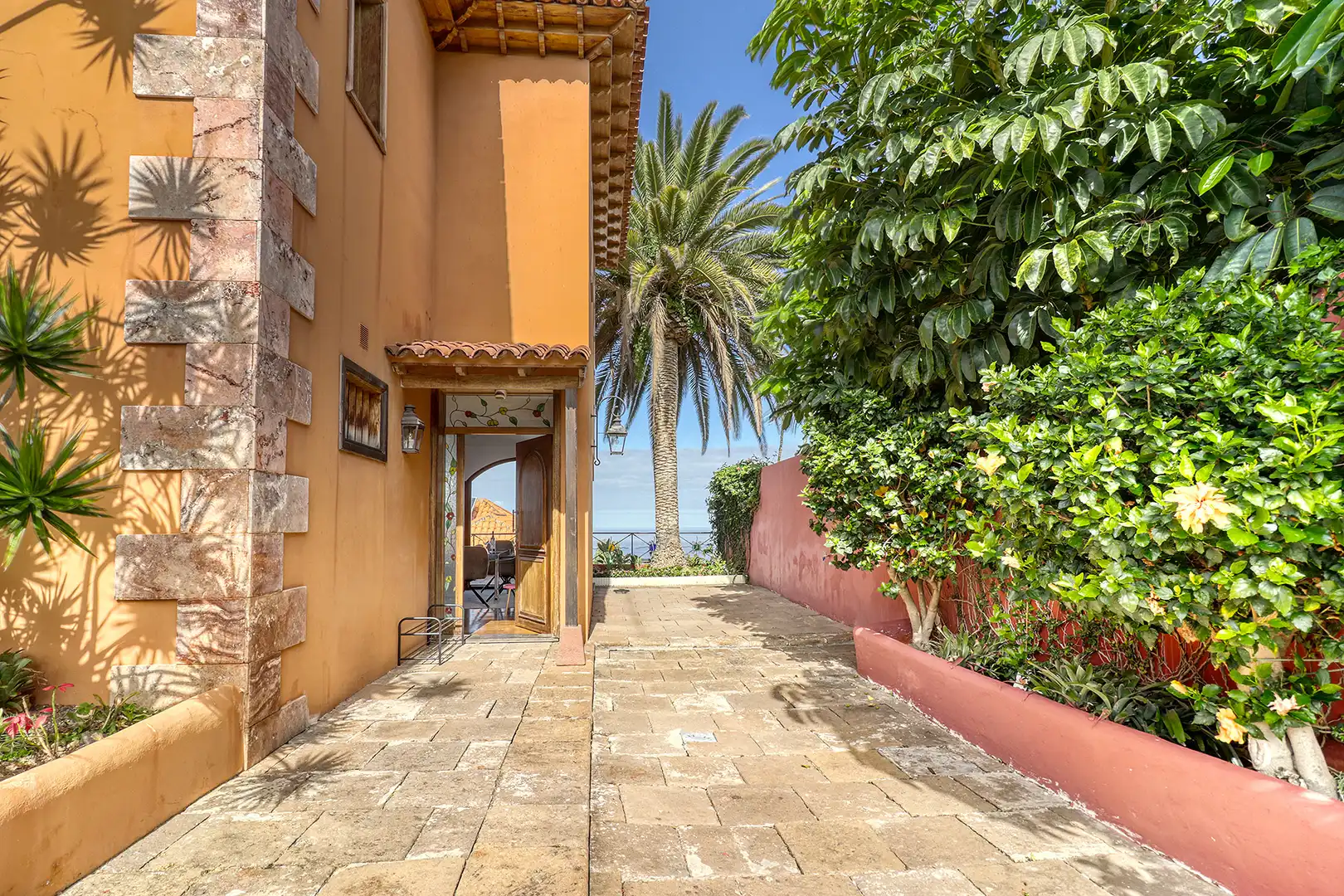 Chalet con terraza en alquiler en Zona Botánico, imagen 51