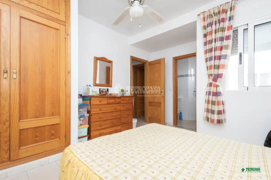 Habitación de Piso en venta en Vera con Aire acondicionado y Balcón