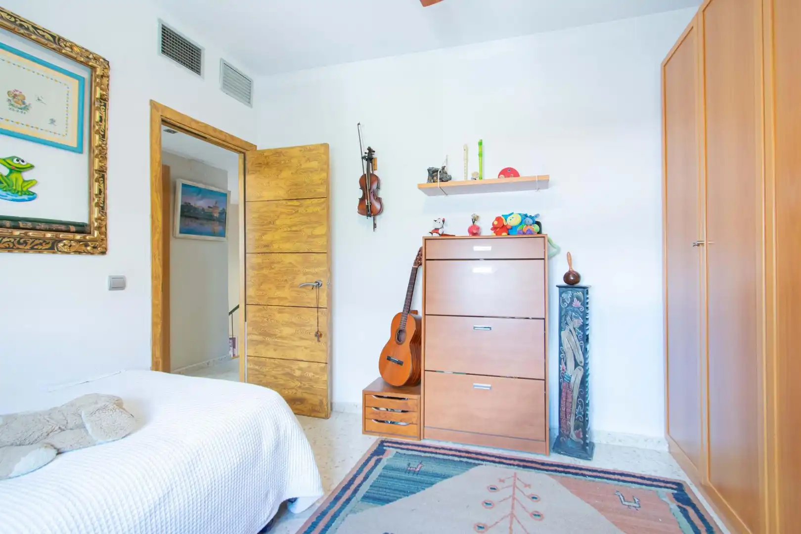Bedroom of Detached homes for sale in Sevilla  with Storage room and Community pool