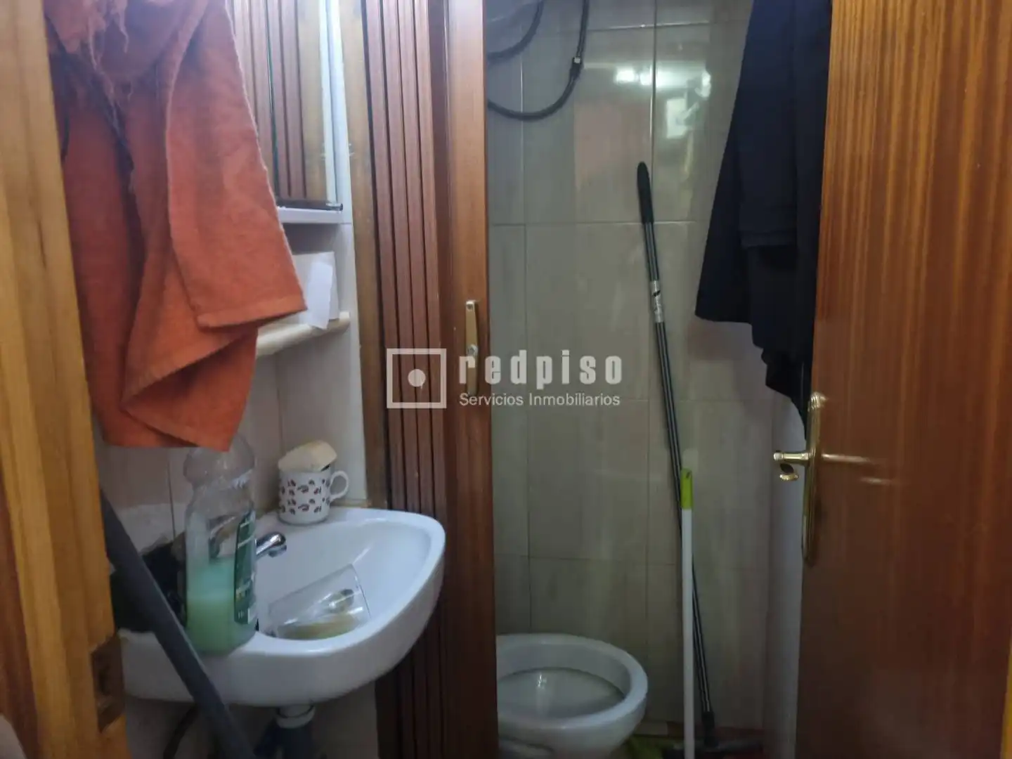 Bathroom of Commercial properties for sale in Madrid