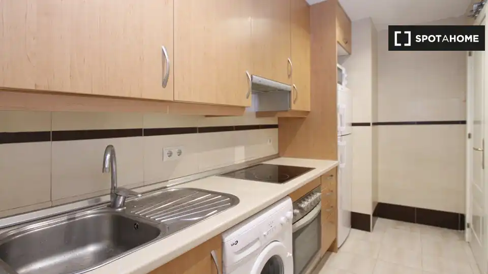 Flat for rent in Los Rosales