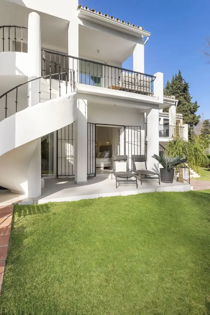 Adosado con piscina en venta en Nueva Andalucía, imagen 14