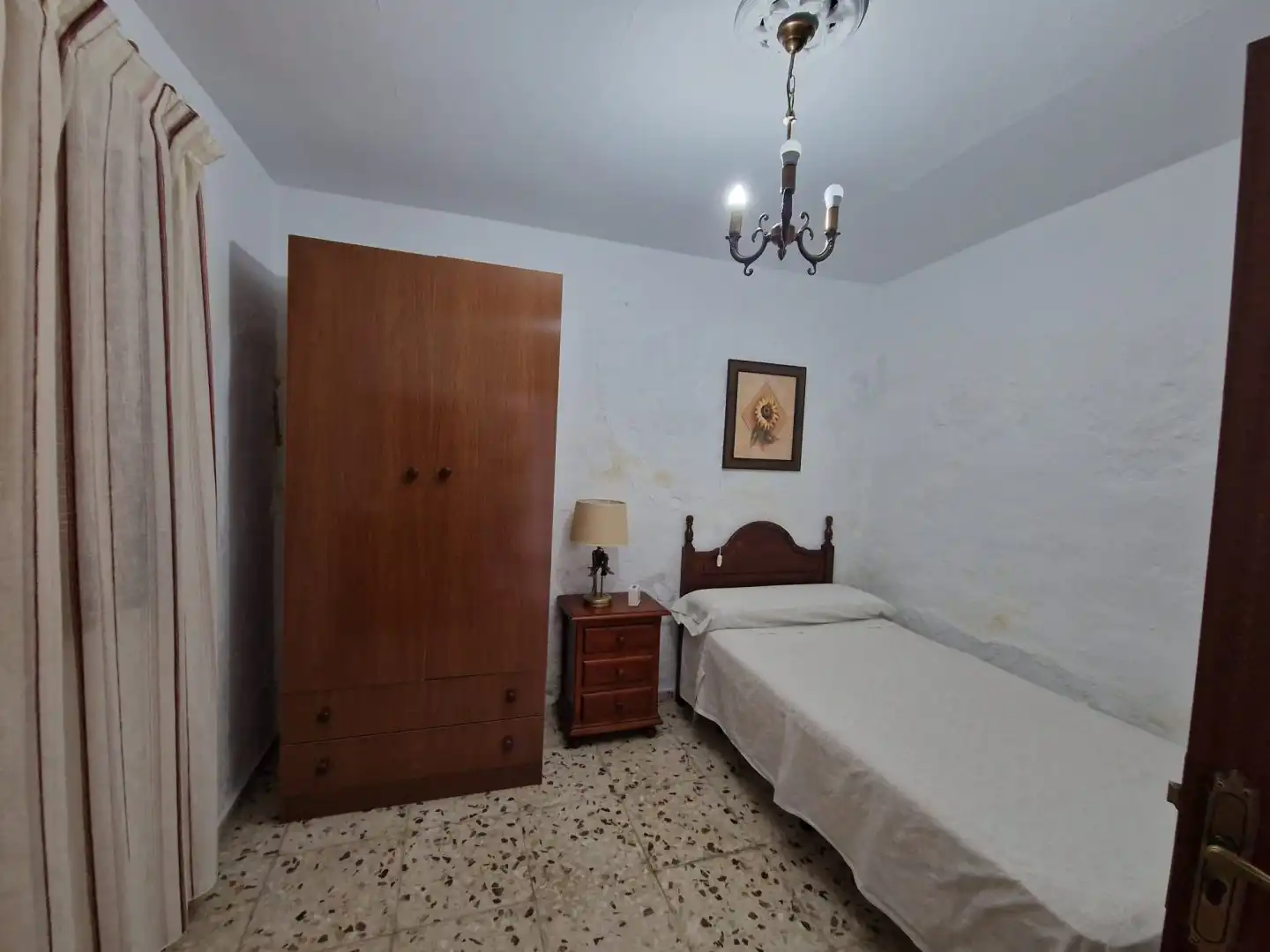 Habitación de Casa o chalet en venta en Lora del Río