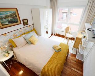 Bedroom of Apartment to share in Bilbao   with Furnished