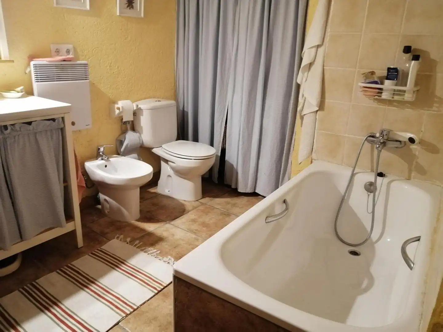 Badezimmer von Einfamilien-Reihenhaus zum Verkauf in Les Valls d'Aguilar