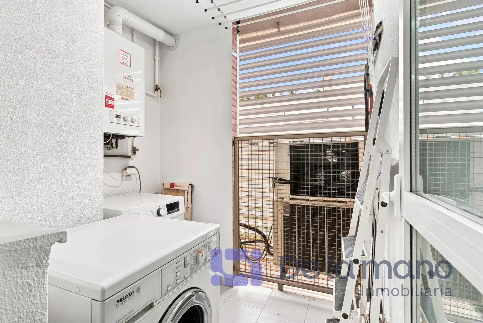 Flat for rent in Avenida TALGO, 89, Aravaca