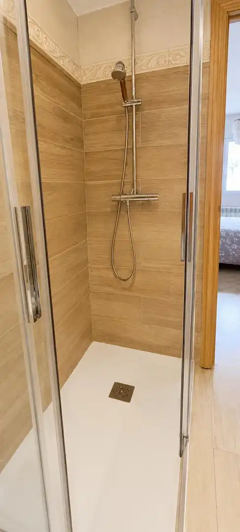 Bathroom of Detached homes for rent in Majadahonda  with Air Conditioner, Heating and Private garden