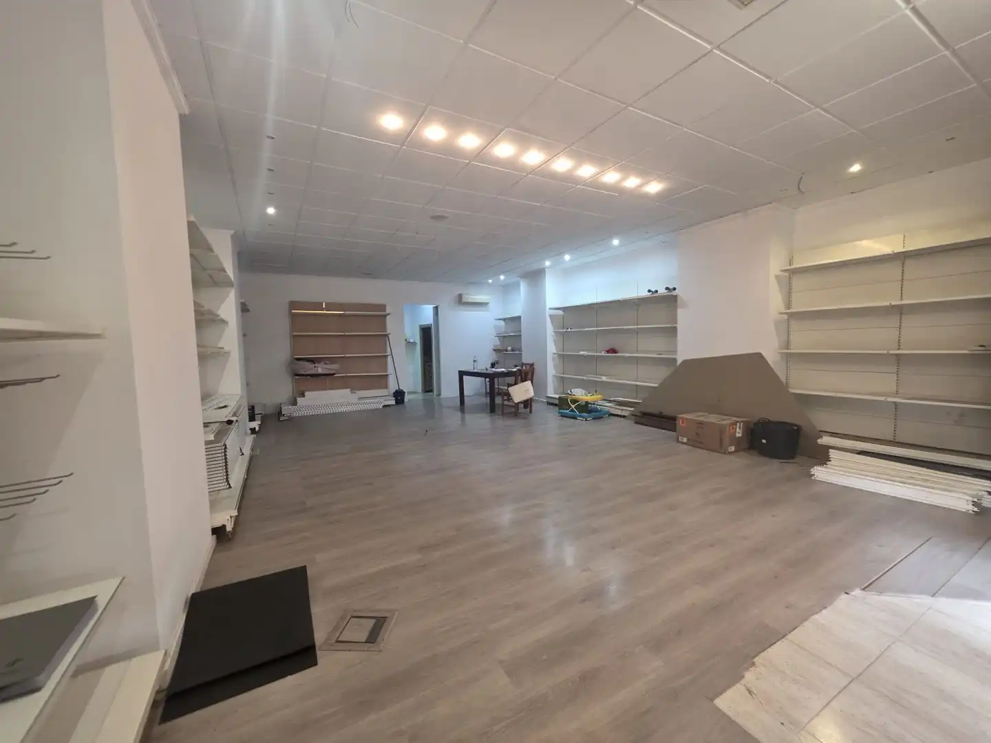 Local comercial en venta en La Vall d'Uixó, imagen 4