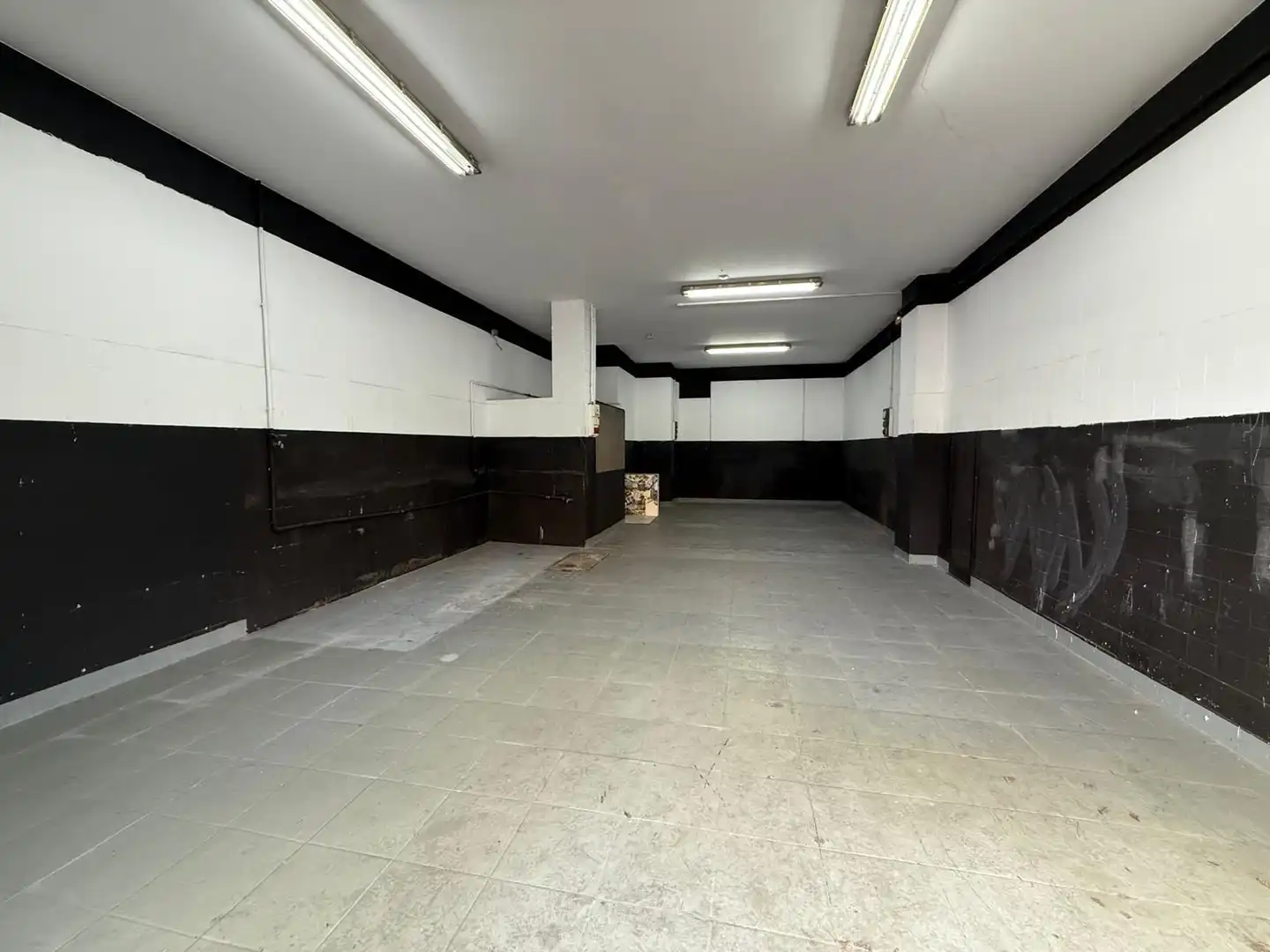 Gewerbefläche zum Verkauf in CAMBRE AL TEMPLE