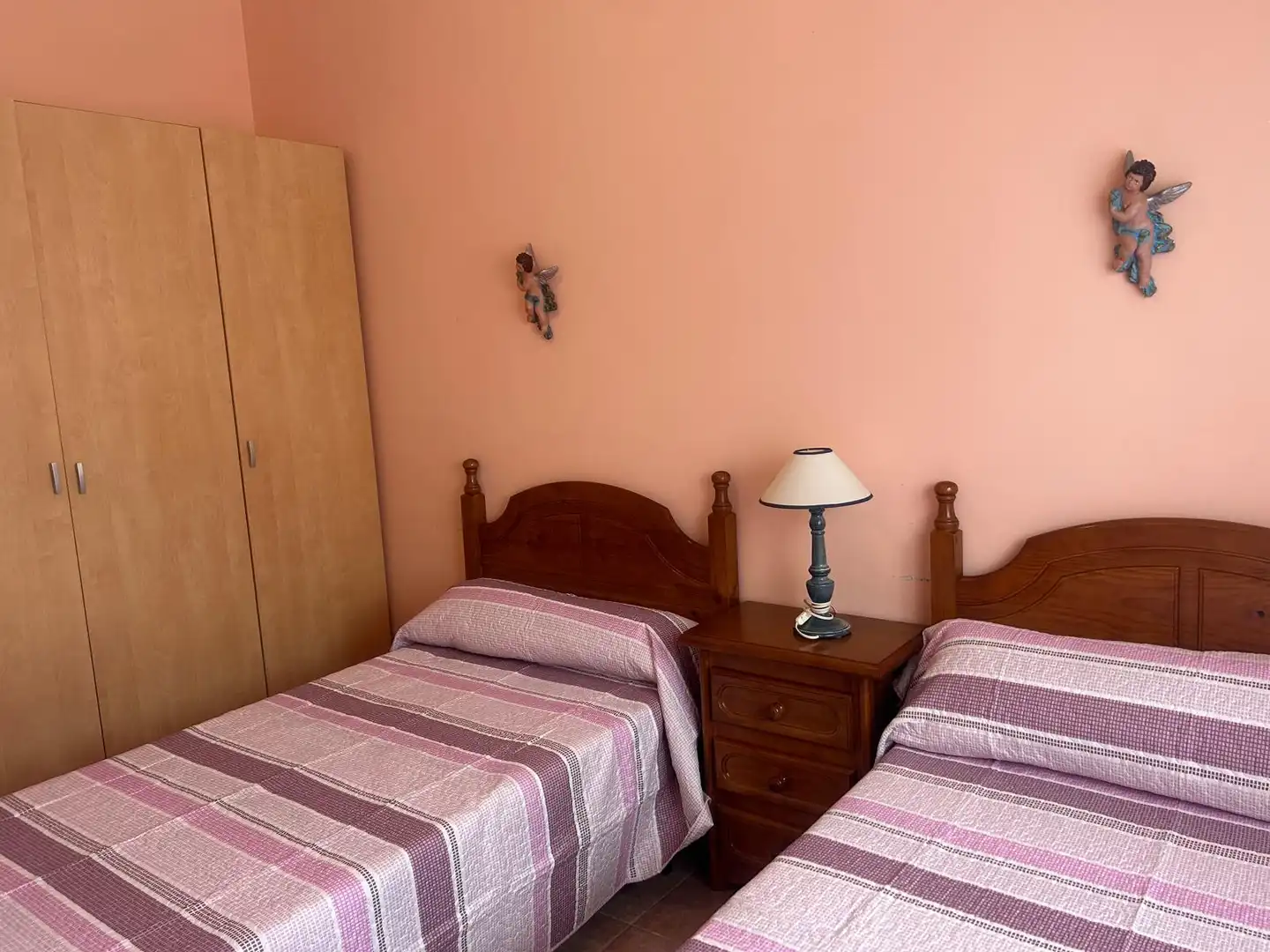 Habitación de Apartamento de alquiler en Islantilla con Terraza, Amueblado y Lavadora