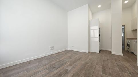 Foto 2 de Planta baja en venta en Pueblo Nuevo, Madrid Capital