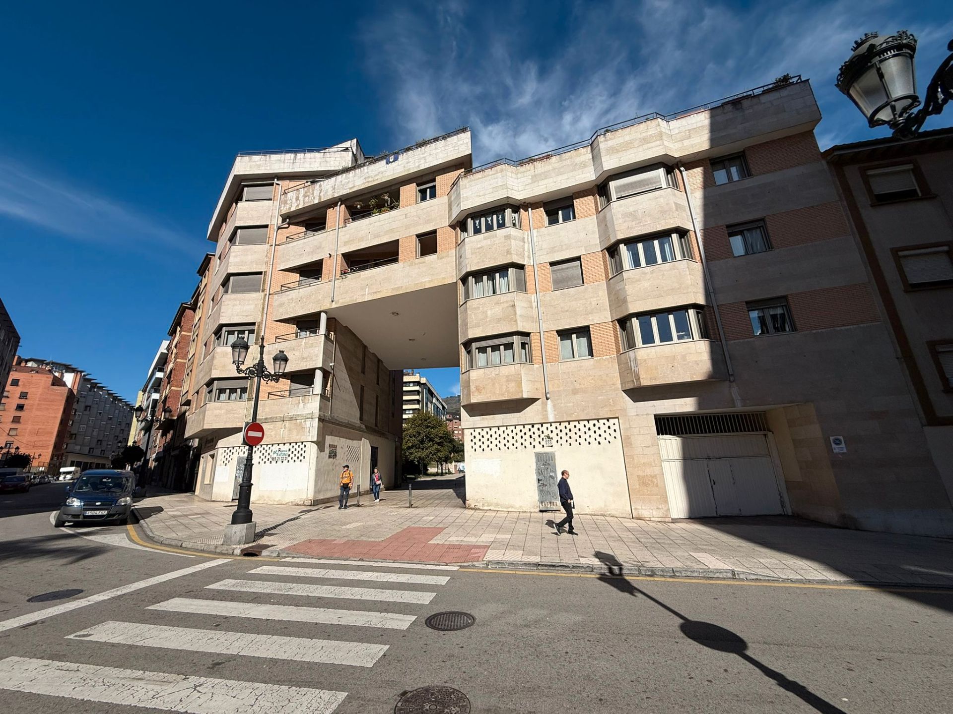 Vista exterior de Apartament en venda en Oviedo  amb Calefacció, Parquet i Terrassa