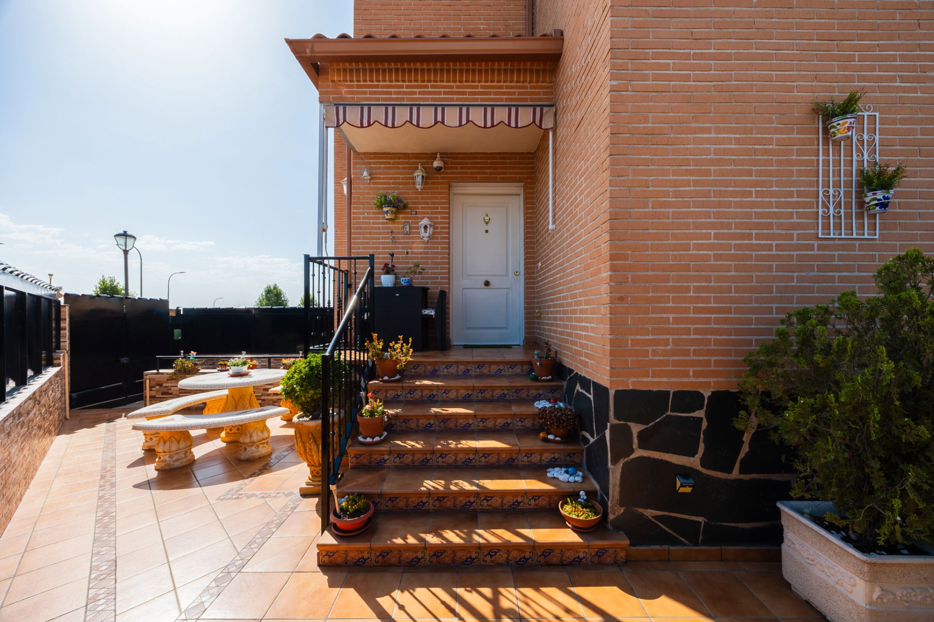 Exterior view of House or chalet for sale in Illescas  with Air Conditioner, Heating and Private garden