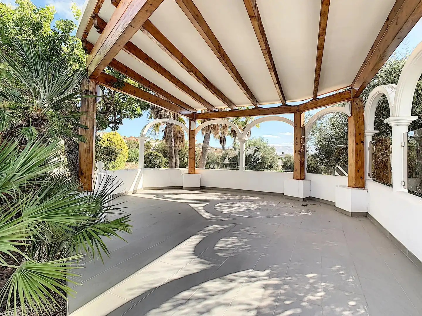 Chalet con piscina en venta en Cumbre del Sol, imagen 41