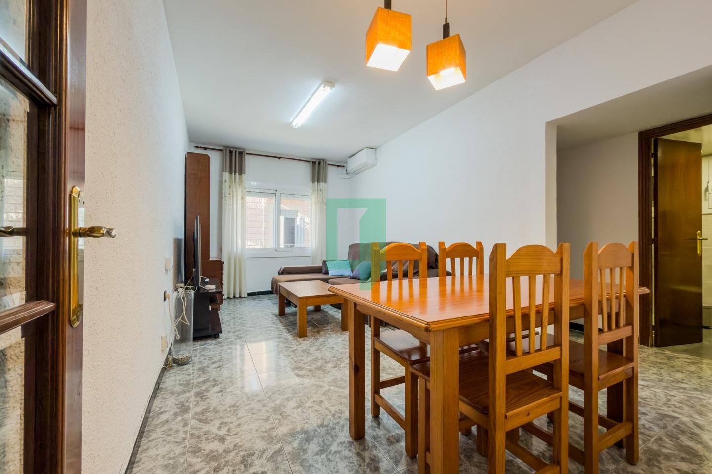 Vista exterior de Pis en venda en Badalona amb Aire condicionat