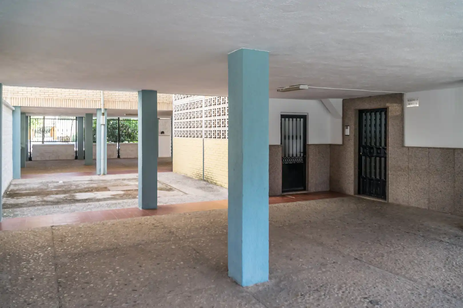 Piso en venta en Linares