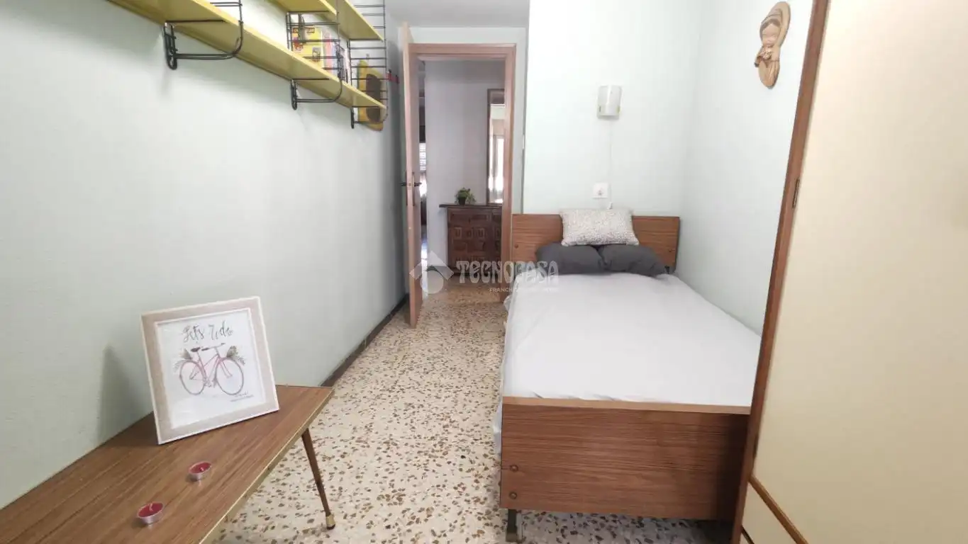 Dormitori de Pis en venda en Zaragoza amb Calefacció i Terrassa
